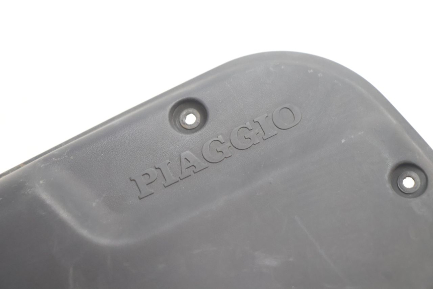 photo de TAPA FILTRO AIRE PIAGGIO LIBERTY 50 (1998 - 2003) - Otra perspectiva