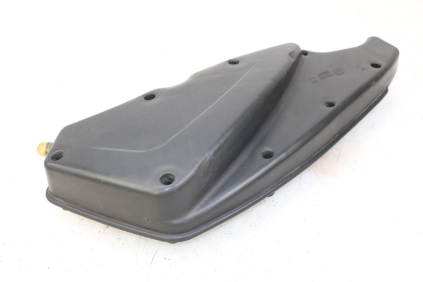 photo de TAPA FILTRO AIRE PEUGEOT SATELIS 125 (2013 - 2018) - Zoom estado de uso