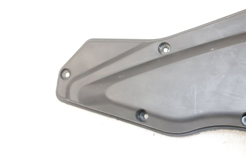 photo de TAPA FILTRO AIRE PEUGEOT VIVACITY 125 (2010 - 2017) - Zoom estado de uso