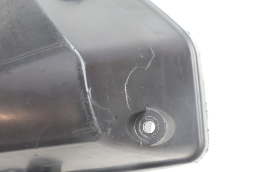 photo de TAPA FILTRO AIRE TNT MOTOR ROMA 10' 4T 50 (2007 - 2018) - Primer plano técnico