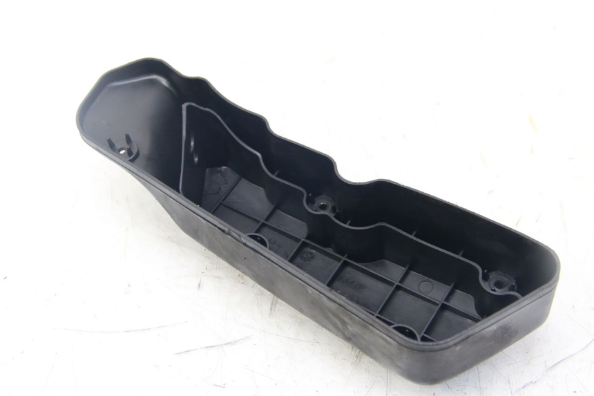 photo de TAPA DE FILTRO DE AIRE GILERA RUNNER SP 50 (2009 - 2017) - Zoom estado de uso