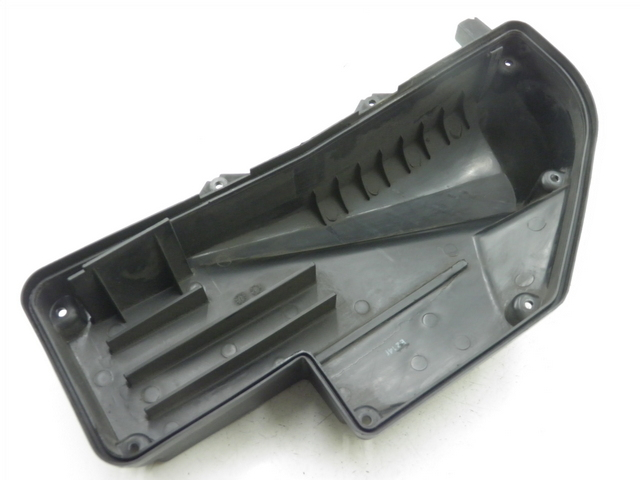 photo de TAPA FILTRO AIRE SYM GTS 125 (2005 - 2008) - Zoom estado de uso