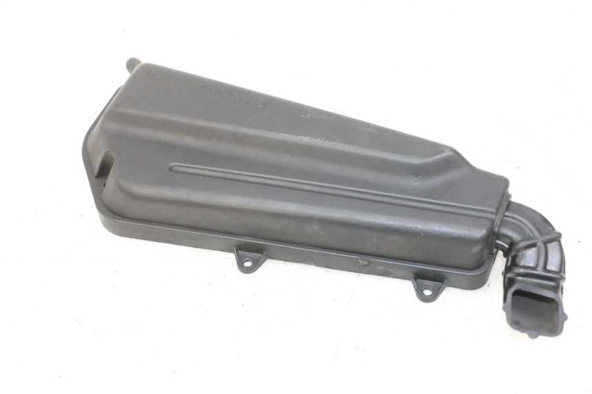 photo de TAPA FILTRO AIRE PEUGEOT TWEET PRO CARGO 50 (2018 - 2022) - Zoom estado de uso