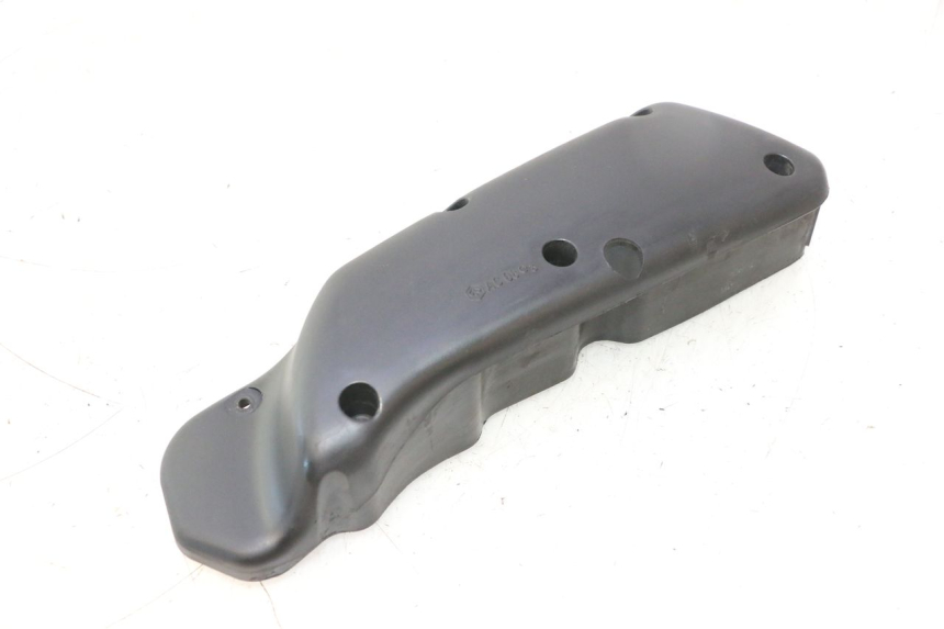 photo de TAPA FILTRO AIRE PIAGGIO VESPA S 2T 50 (2007 - 2014) - Primer plano técnico