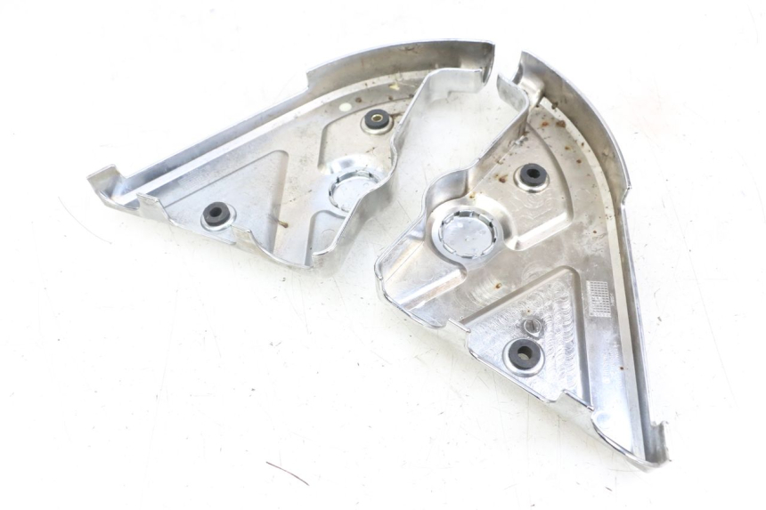 photo de Cubierta lateral del chasis HYOSUNG GV AQUILA 125 (2000 - 2009) - Otra perspectiva