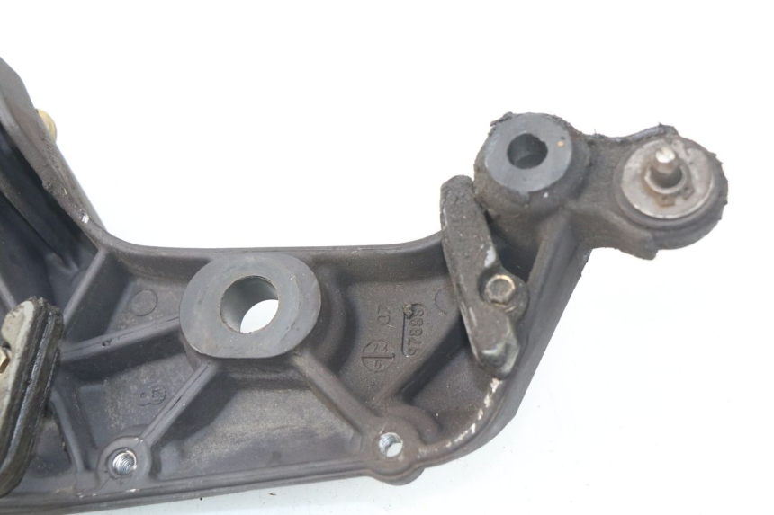 photo de TAPA BASTIDOR MV AGUSTA BRUTALE R WALLY 910 (2008 - 2008) - Otra perspectiva