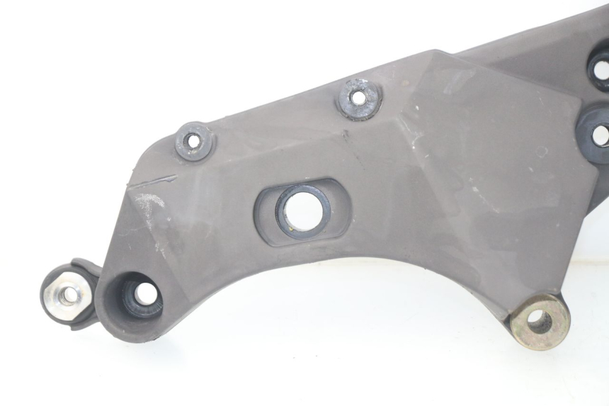 photo de TAPA BASTIDOR MV AGUSTA BRUTALE R WALLY 910 (2008 - 2008) - Recambio usado revisado