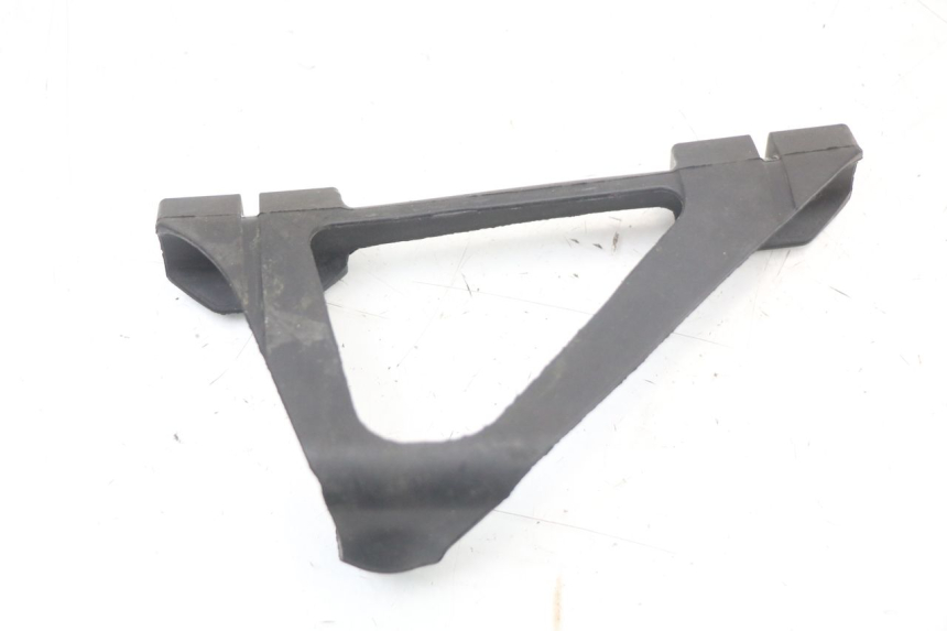 photo de TAPA BASTIDOR HONDA CRF R 250 (2020 - 2021) - Detalles de los puntos de fijación