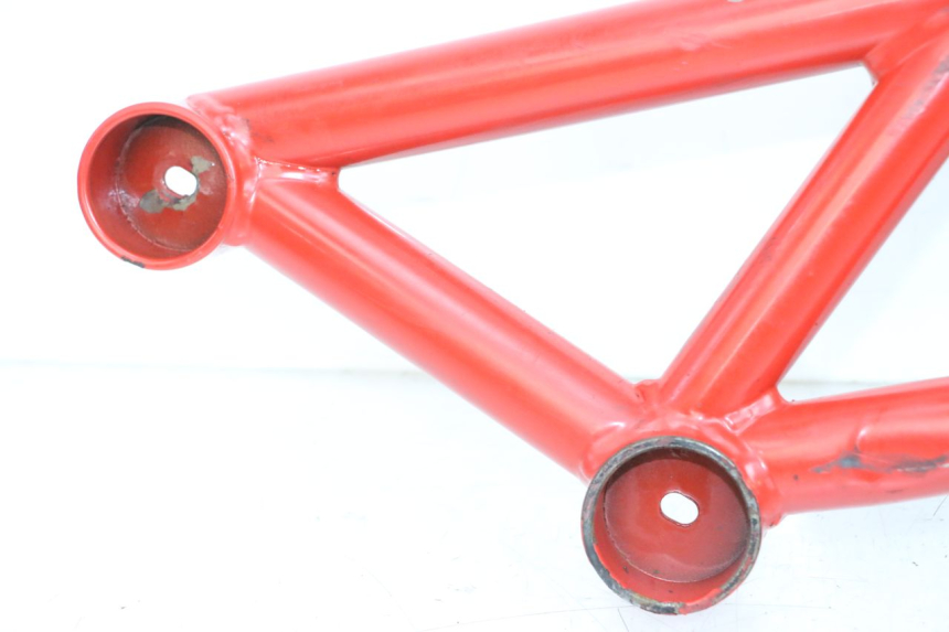 photo de TAPA BASTIDOR DERECHA MAG POWER BOMBERS 4T 50 (2016 - 2026) - Marcados y referencias originales