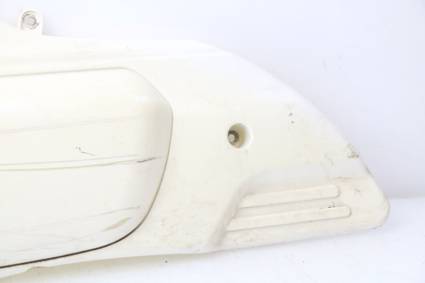 photo de TAPA BASTIDOR DERECHA ERIDER CARGO 1 (2009 - 2018) - Recambio usado revisado