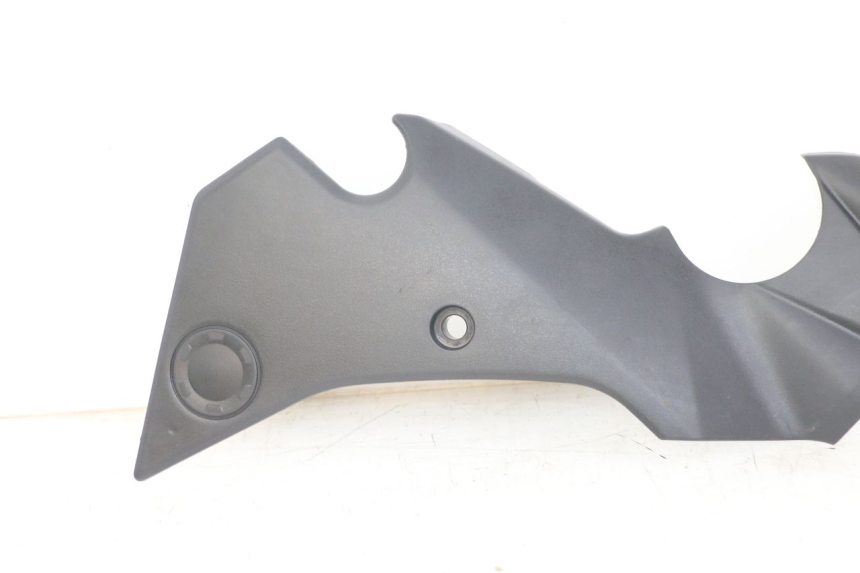 photo de TAPA BASTIDOR DERECHA KAWASAKI ER-6 ER6 N 650 (2012 - 2016) - Otra perspectiva