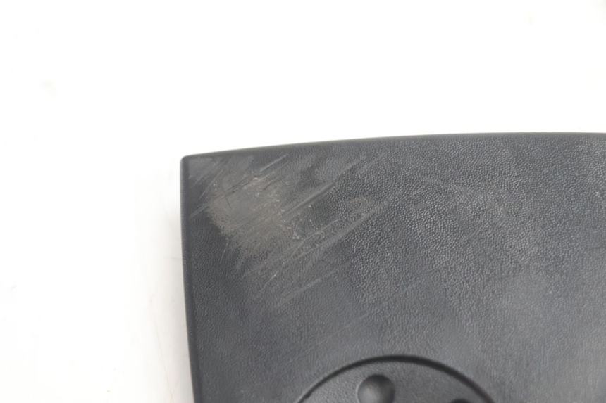 photo de TAPA BASTIDOR DERECHA KAWASAKI ER-6 ER6 N 650 (2005 - 2009) - Detalle de la pieza