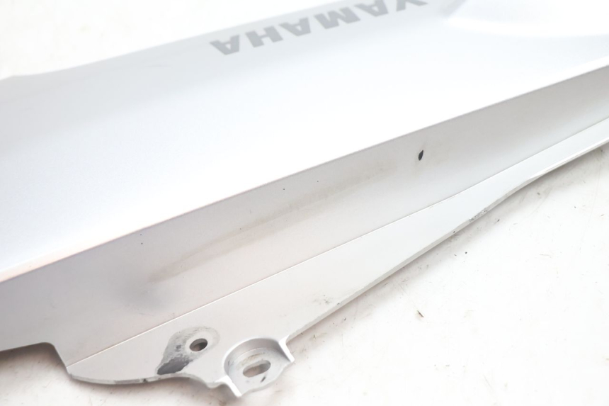 photo de TAPA BASTIDOR DERECHA YAMAHA FJR 1300 (2001 - 2005) - Zoom estado de uso