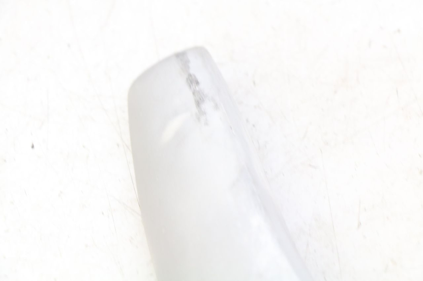 photo de TAPA CHASIS LATERAL DERECHO PIAGGIO FLY 2T 50 (2004 - 2017) - Detalle de la pieza