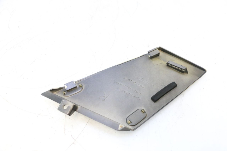 photo de TAPA BASTIDOR DERECHA KAWASAKI GPX F ZX750F 750 (1986 - 1990) - Otra perspectiva