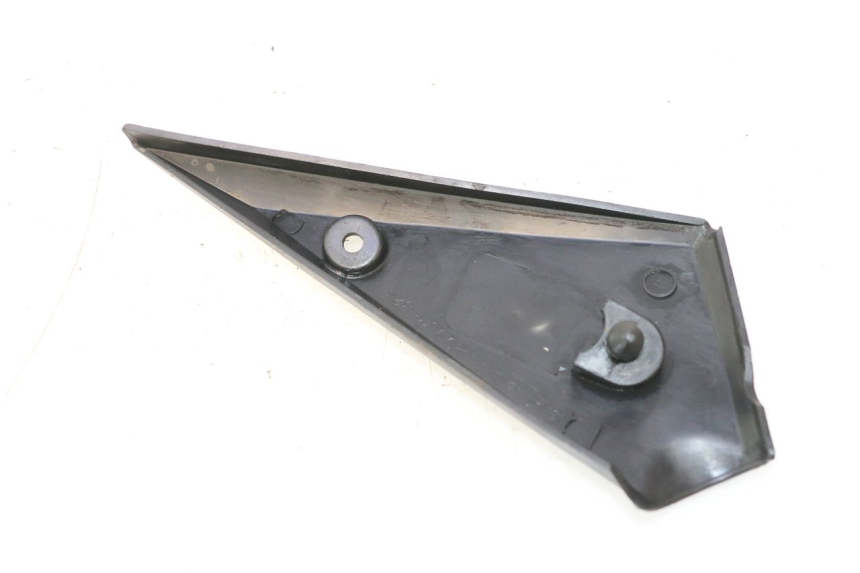 photo de TAPA BASTIDOR DERECHA SUZUKI GSF N BANDIT 1200 (2001 - 2005) - Detalle de la pieza