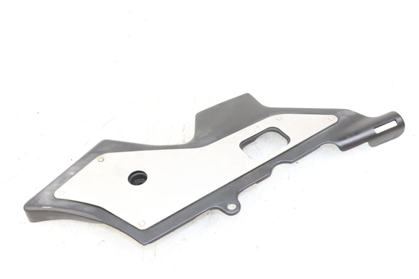 photo de TAPA BASTIDOR DERECHA HONDA CBR F 1000 (1993 - 1996) - Vista general del producto