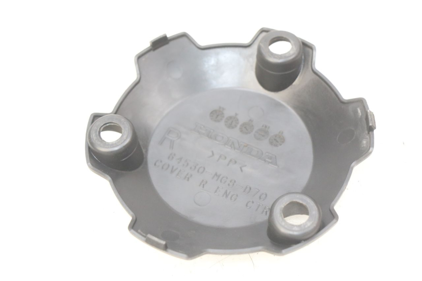 photo de TAPA CHASIS LATERAL DERECHO HONDA INTEGRA NC D 750 (2016 - 2018) - Detalle de la pieza