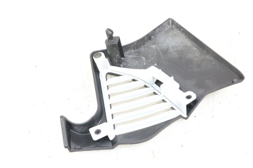 photo de Cubierta lateral del chasis derecho KYMCO K-PW K-PIPE 50 (2012 - 2017) - Zoom estado de uso