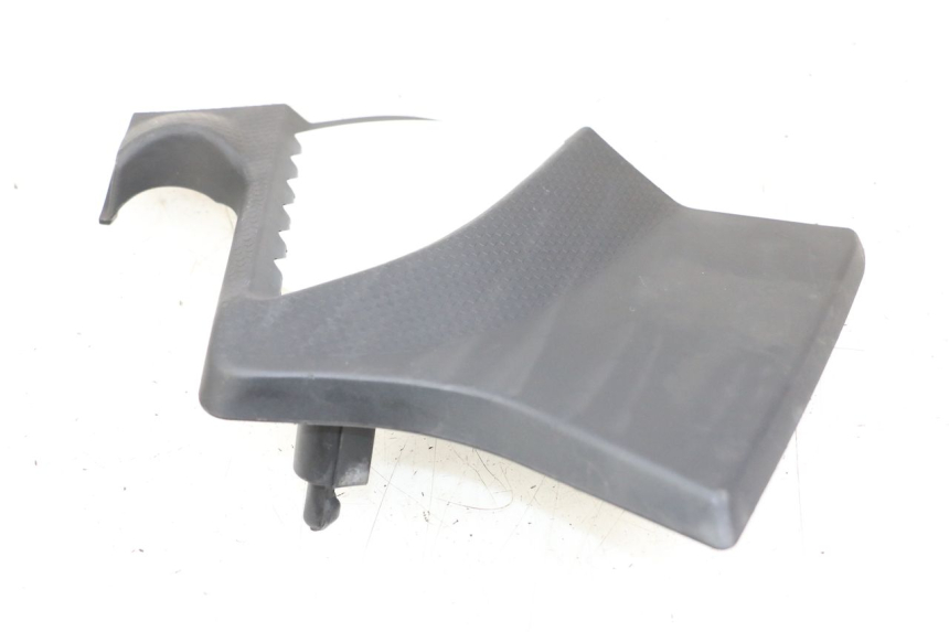 photo de Cubierta lateral del chasis derecho KYMCO K-PW K-PIPE 50 (2012 - 2017) - Otra perspectiva