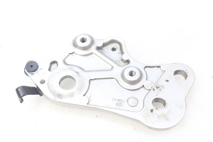 photo de TAPA CHASIS LATERAL DERECHO YAMAHA MT-07 MT07 ABS 700 (2014 - 2017) - Detalle de la pieza