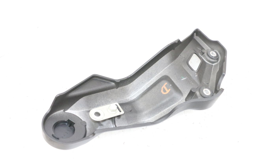photo de TAPA BASTIDOR DERECHA YAMAHA MT-07 MT07 ABS 700 (2018 - 2020) - Zoom estado de uso