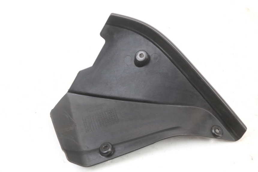 photo de TAPA BASTIDOR DERECHA MOTO GUZZI NORGE 8V GT 1200 (2011 - 2016) - Zoom estado de uso