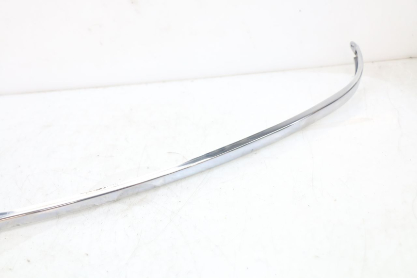 photo de TAPA BASTIDOR DERECHA PEUGEOT DJANGO 125 (2014 - 2017) - Zoom estado de uso