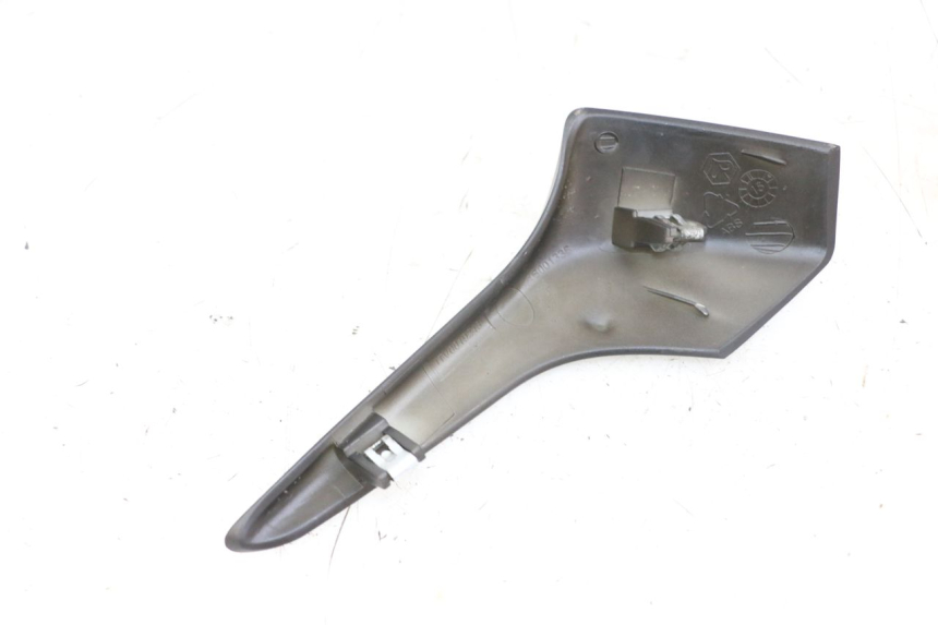 photo de TAPA BASTIDOR DERECHA PIAGGIO LIBERTY IGET 4T 50 (2021 - 2025) - Detalle de la pieza