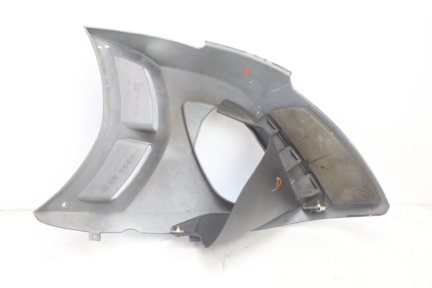 photo de TAPA BASTIDOR DERECHA CAN-AM SPYDER RS 1000 (2008 - 2012) - Otra perspectiva