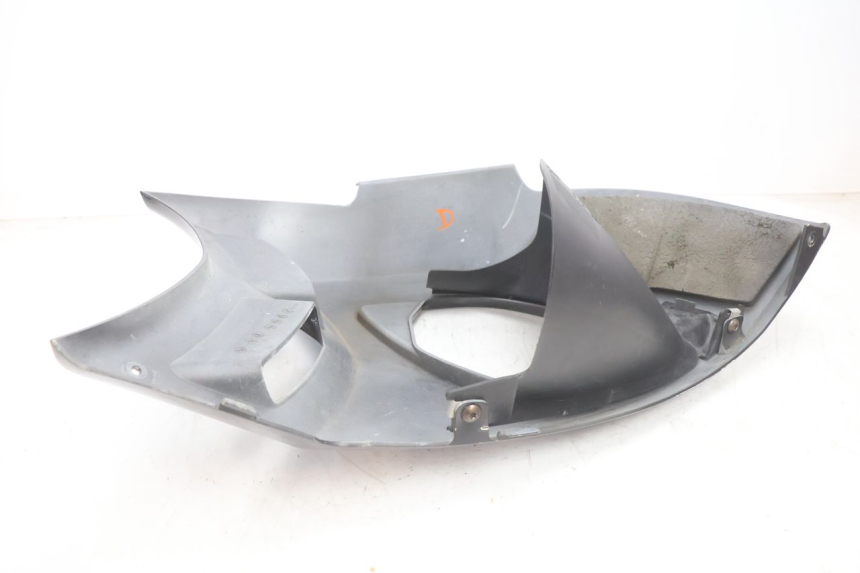 photo de TAPA BASTIDOR DERECHA CAN-AM SPYDER RS 1000 (2008 - 2012) - Primer plano técnico