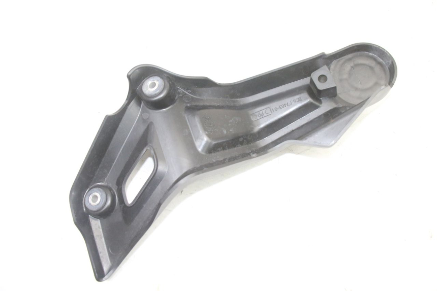 photo de TAPA BASTIDOR DERECHA YAMAHA TRACER 7 700 (2020 - 2024) - Otra perspectiva