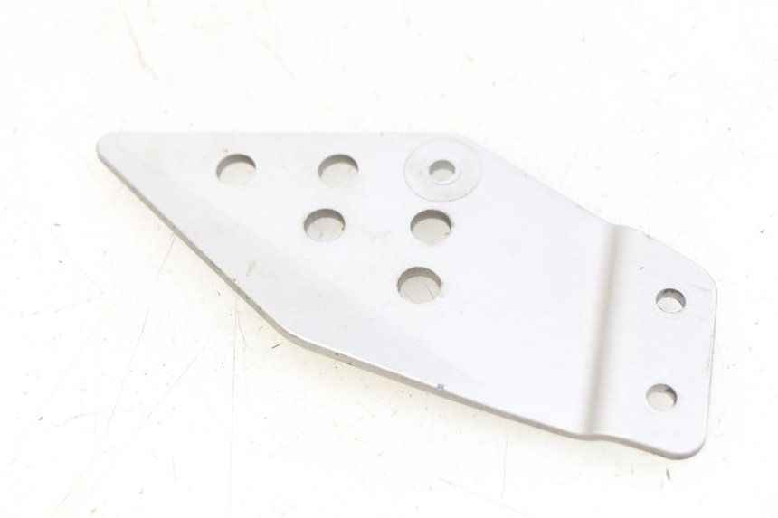 photo de TAPA CHASIS LATERAL DERECHO KAWASAKI Z 750 (2007 - 2013) - Detalle de la pieza