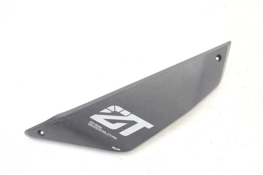 photo de TAPA BASTIDOR DERECHA SEGWAY NINEBOT ZT3 PRO 1 - Vista principal