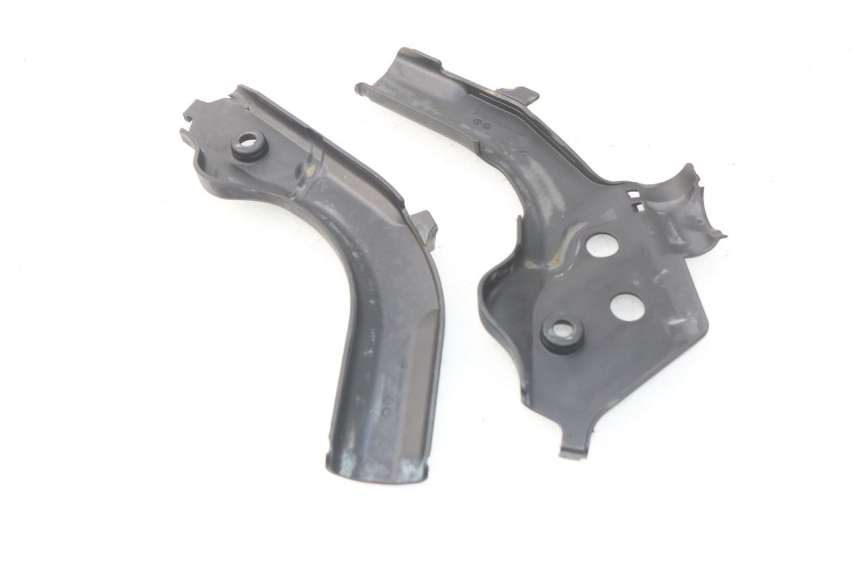 photo de TAPA BASTIDOR HUSQVARNA FC 350 (2019 - 2022) - Primer plano técnico