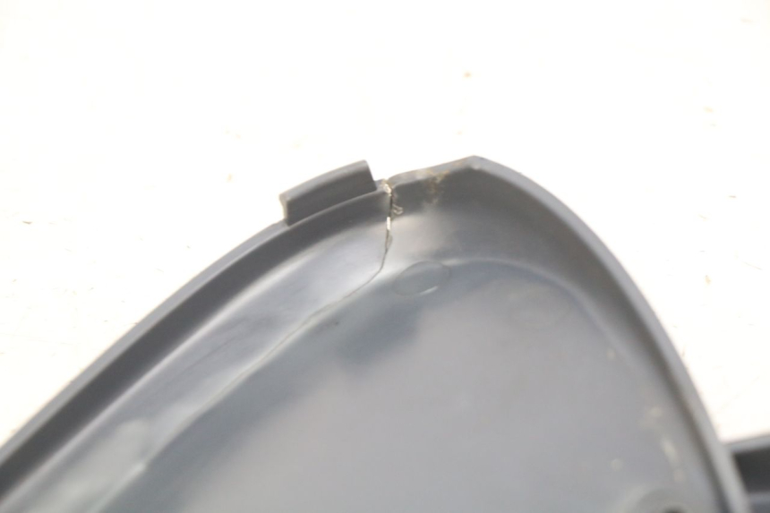 photo de CUBIERTA CHASIS LATERAL PIAGGIO FLY 100 (2006 - 2010) - Detalle de la pieza