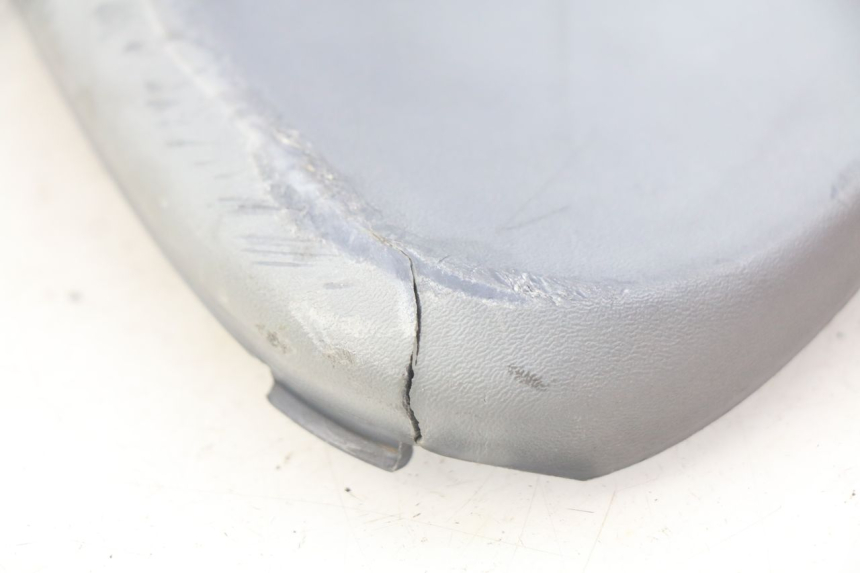 photo de CUBIERTA CHASIS LATERAL PIAGGIO FLY 100 (2006 - 2010) - Otra perspectiva