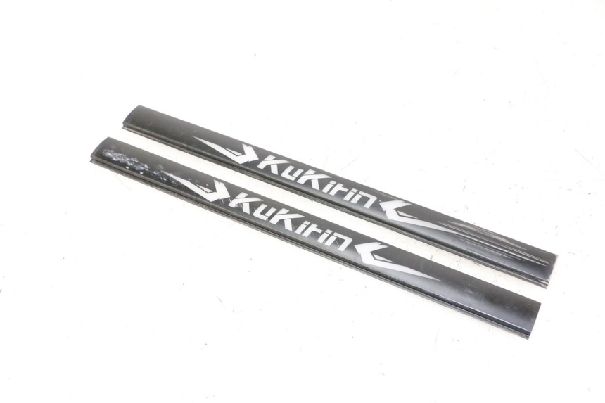 photo de TAPA BASTIDOR KUKIRIN G2 MASTER 1 - Zoom sobre los componentes