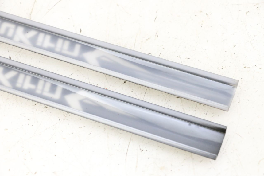 photo de TAPA BASTIDOR KUKIRIN G2 MASTER 1 - Marcados y referencias originales