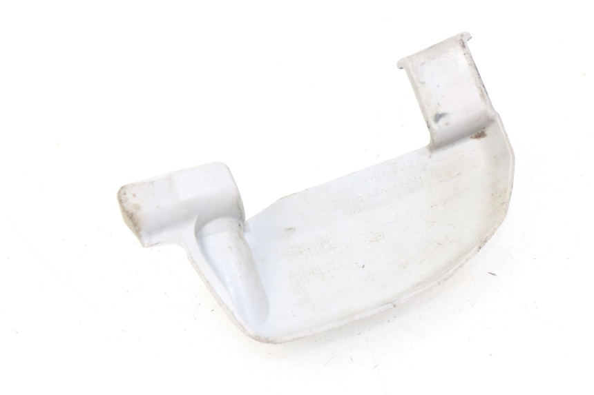 photo de TAPA CHASIS LATERAL IZQUIERDO HONDA CRF 250 (2016 - 2017) - Detalle de la pieza