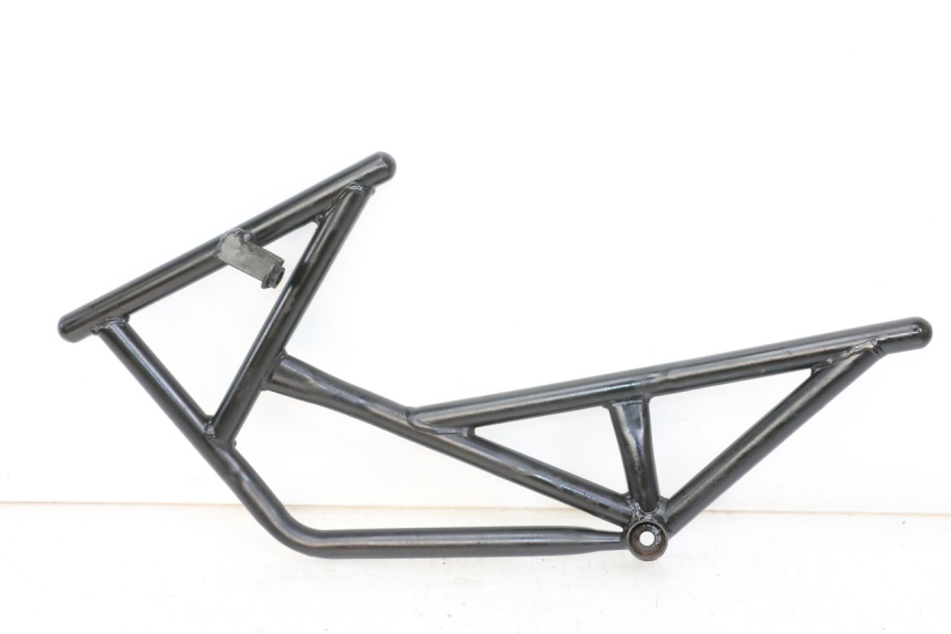 photo de TAPA BASTIDOR IZQUIERDA EBROH BRAVO GLE 1 (2020 - 2024) - Otra perspectiva