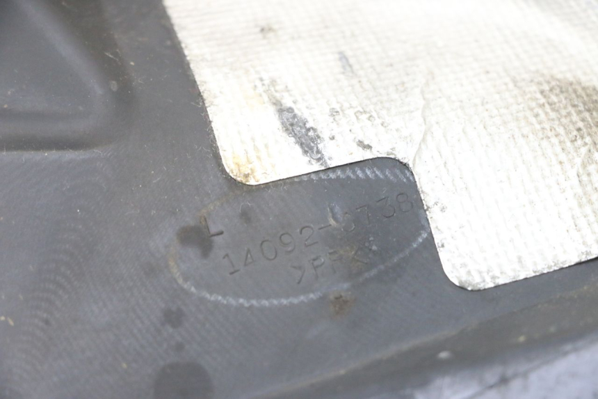 photo de TAPA BASTIDOR IZQUIERDA KAWASAKI ER-6 ER6 F ABS 650 (2012 - 2016) - Primer plano técnico
