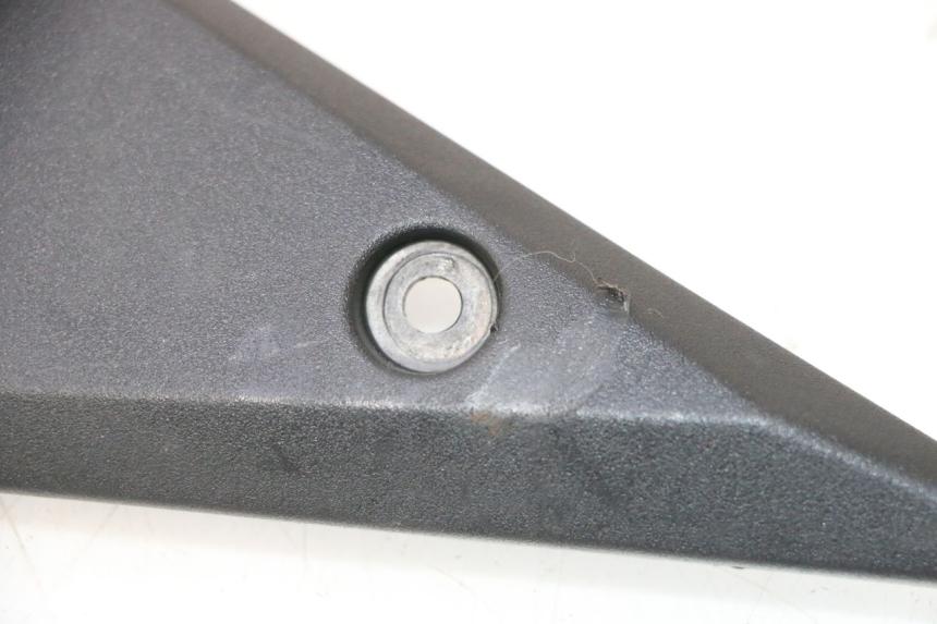 photo de TAPA BASTIDOR IZQUIERDA SUZUKI GSF N BANDIT 1200 (2001 - 2005) - Zoom estado de uso