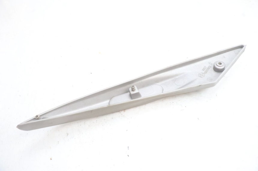 photo de TAPA BASTIDOR IZQUIERDA PIAGGIO LIBERTY 125 (1998 - 2008) - Estado de la superficie y material