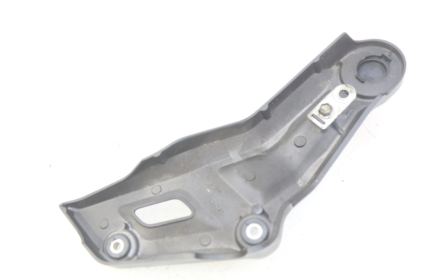 photo de TAPA CHASIS LATERAL IZQUIERDO YAMAHA MT-07 MT07 700 (2018 - 2020) - Zoom estado de uso