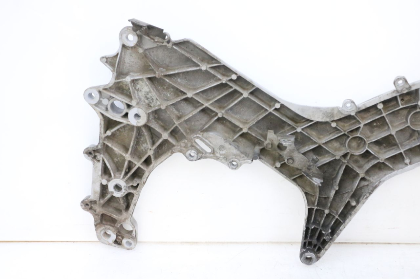 photo de TAPA CHASIS LATERAL IZQUIERDO HONDA NSR R 125 (1994 - 2003) - Detalle de la pieza