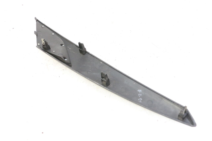 photo de TAPA BASTIDOR IZQUIERDA APRILIA SXR 50 (2021 - 2023) - Zoom estado de uso