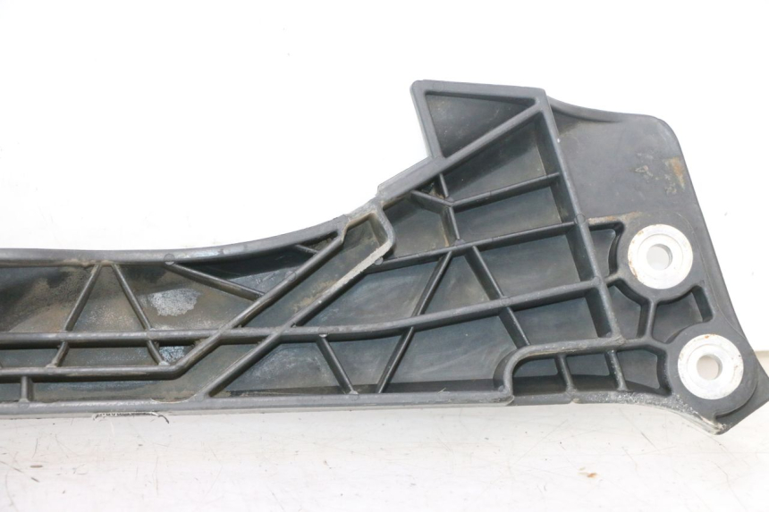 photo de TAPA BASTIDOR IZQUIERDA HUSABERG TE 250 (2011 - 2014) - Primer plano técnico