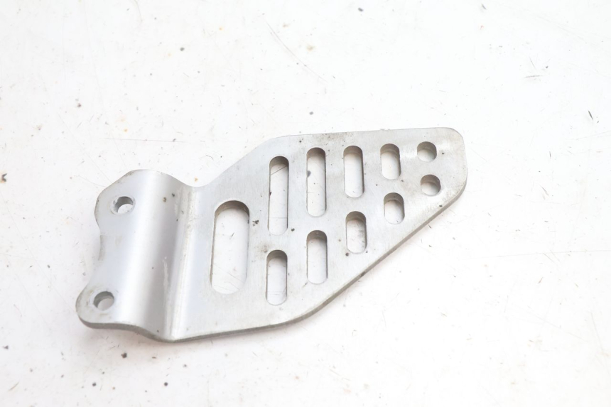 photo de TAPA BASTIDOR IZQUIERDA YAMAHA YZF R6 600 (2008 - 2009) - Otra perspectiva