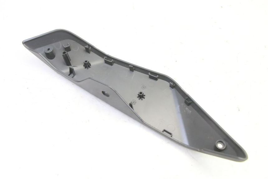 photo de TAPA BASTIDOR IZQUIERDA SEGWAY NINEBOT ZT3 PRO 1 - Primer plano técnico